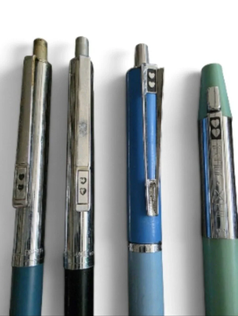 8 Vintage Parker Papermate Pens